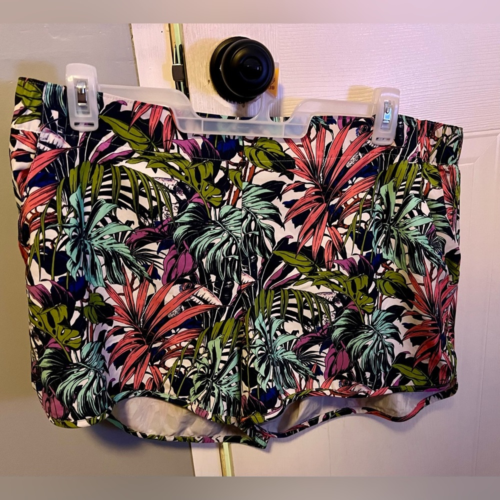 Columbia Women's Tamiami Pull-on Short
